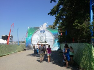 Into the clown's mouth...